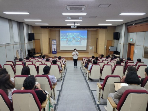 (0825)[자치행정과]남양주시, 마을공동체  활성화 특강 ‘수다학교’ 개강(사진2).jpg