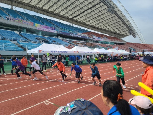 2.안산시, 제37회 안산시민의 날 기념식 ·체육행사, 성황리에 마무리 (1).jpg