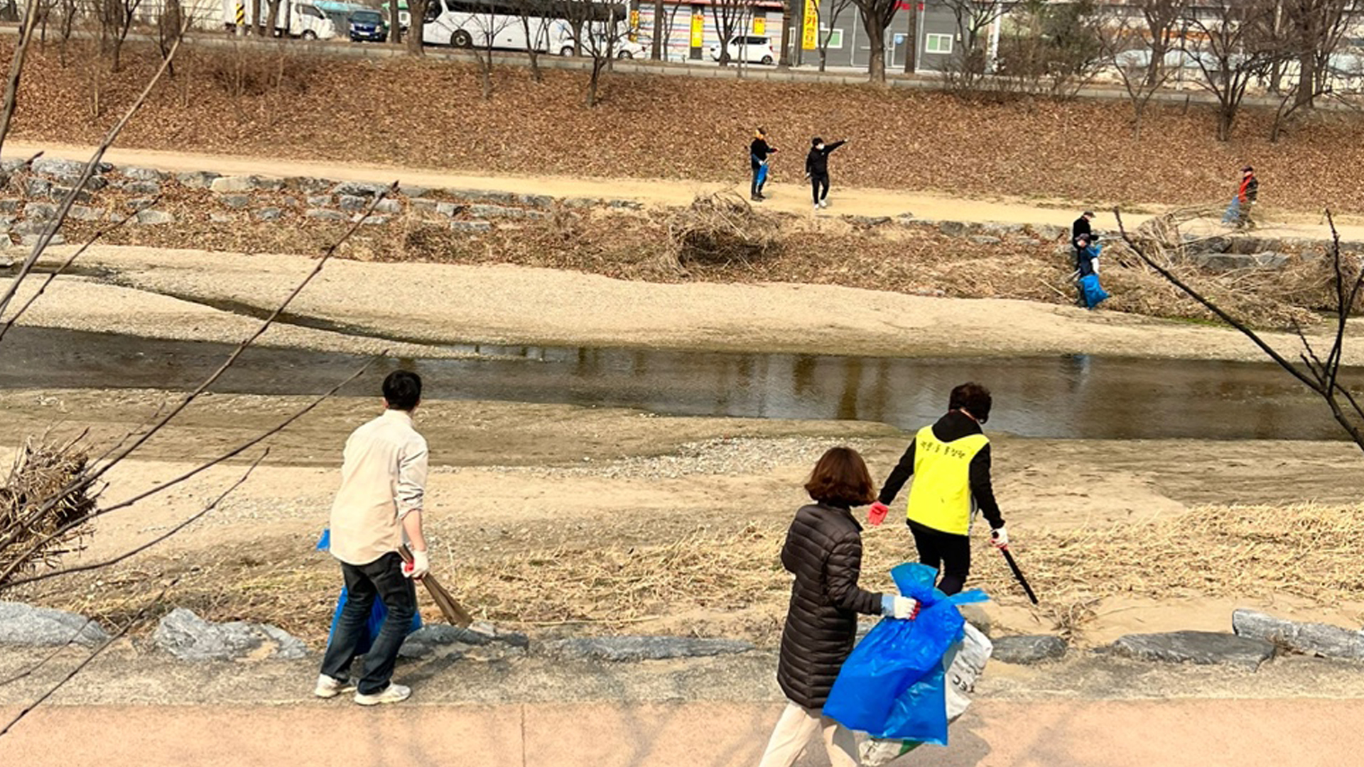 하남시, 새봄맞이 덕풍천 청결활동 실시