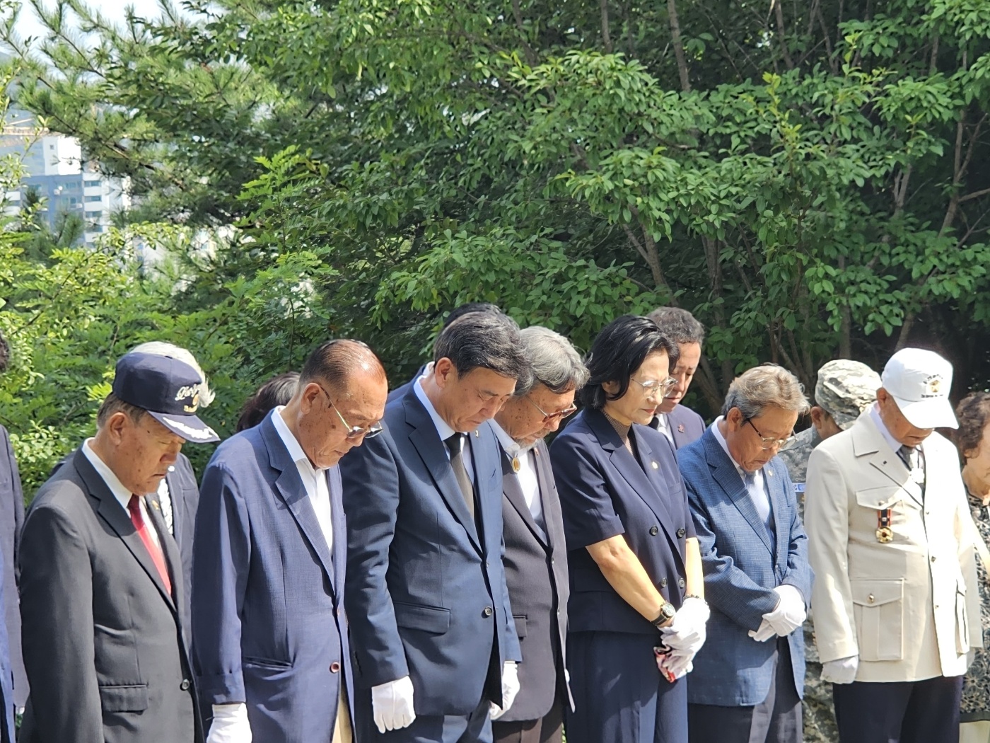 [포토] 방세환 광주시장, 제78주년 광복절 맞아, 기념탑 참배