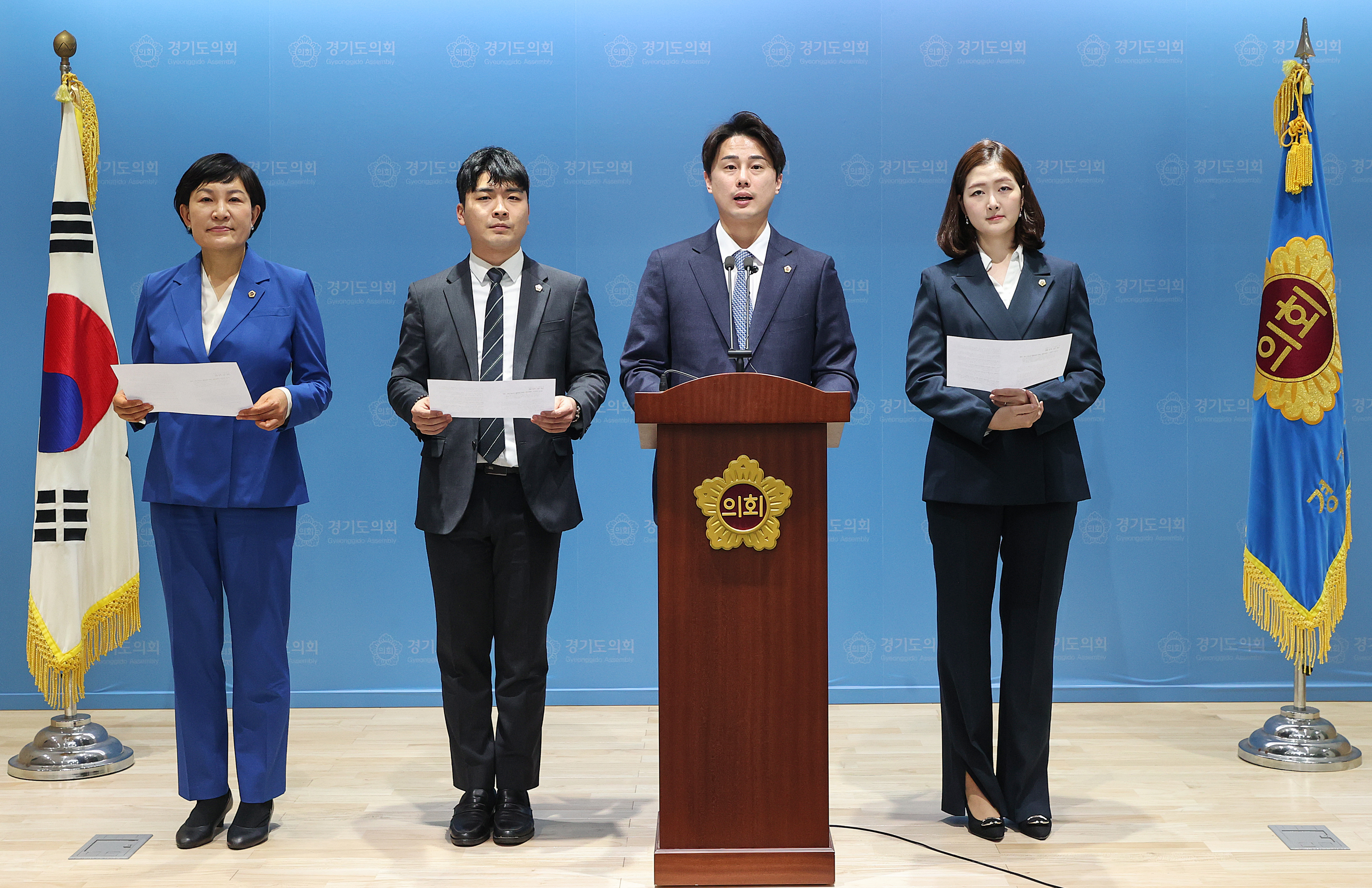 경기도의회 더불어민주당, "범죄 피의자 이종섭 전 장관을 즉각 송환하라"