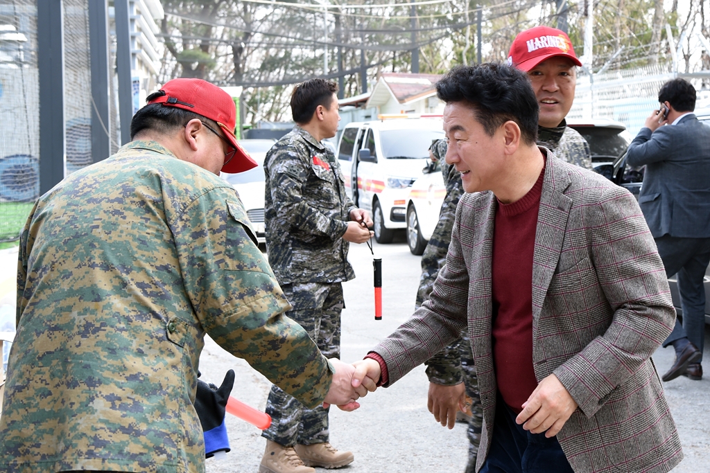 의정부시해병대전우회, 홍복산 환경정화 및 안전지킴이 발대식 개최