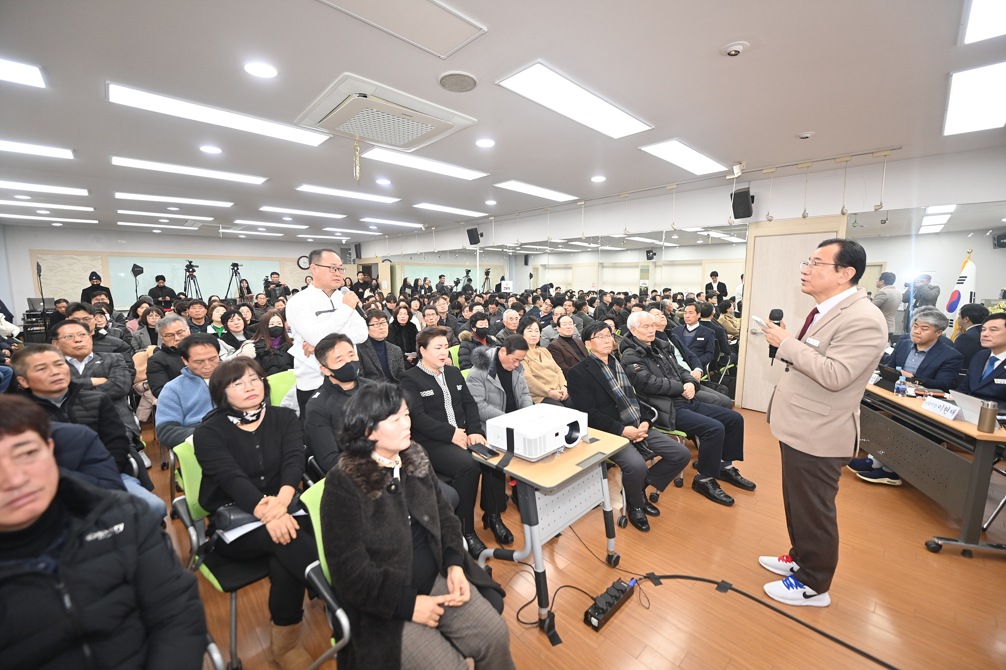 이현재 하남시장, 한강연결보행로 설치 및 황산숲 공원화 추진 약속