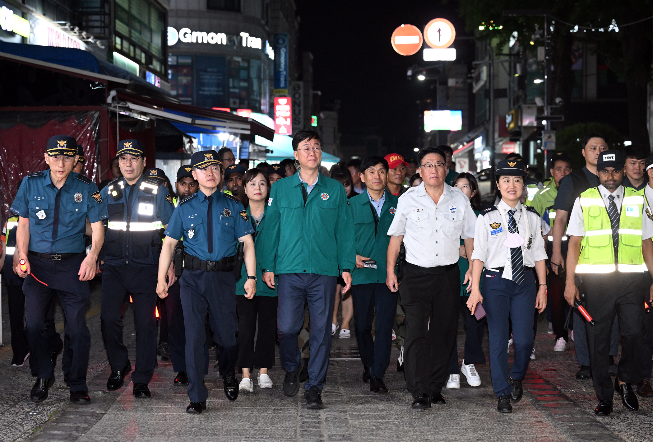 범죄 원천 차단… 안산시·경기남부경찰청 다문화 특구서 특별치안 활동