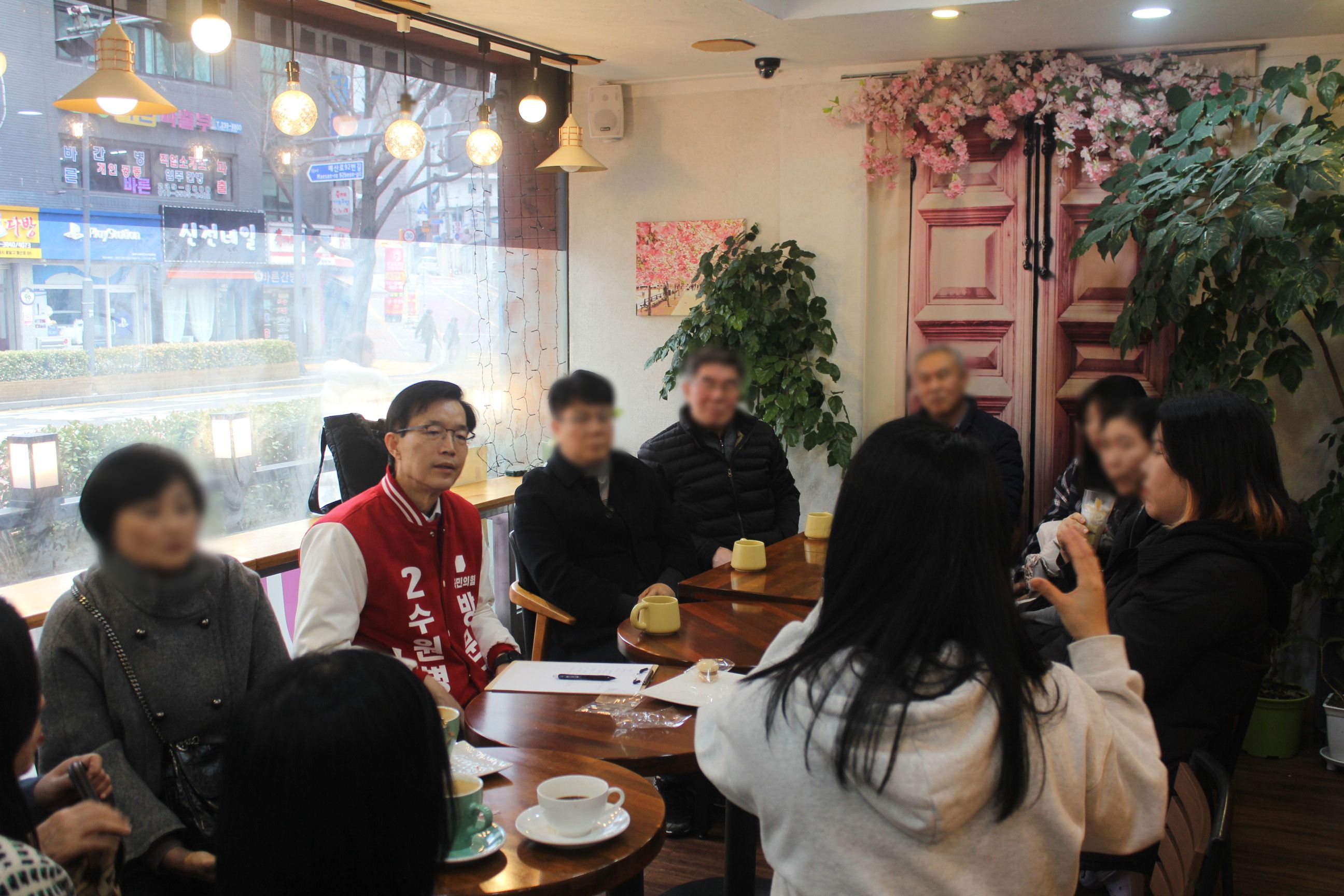 방문규, 후보 ‘교육·돌봄을 새롭게’ 공약발표…“팔달구 전 지역을 도보통학 가능한 중학교 학군지로”