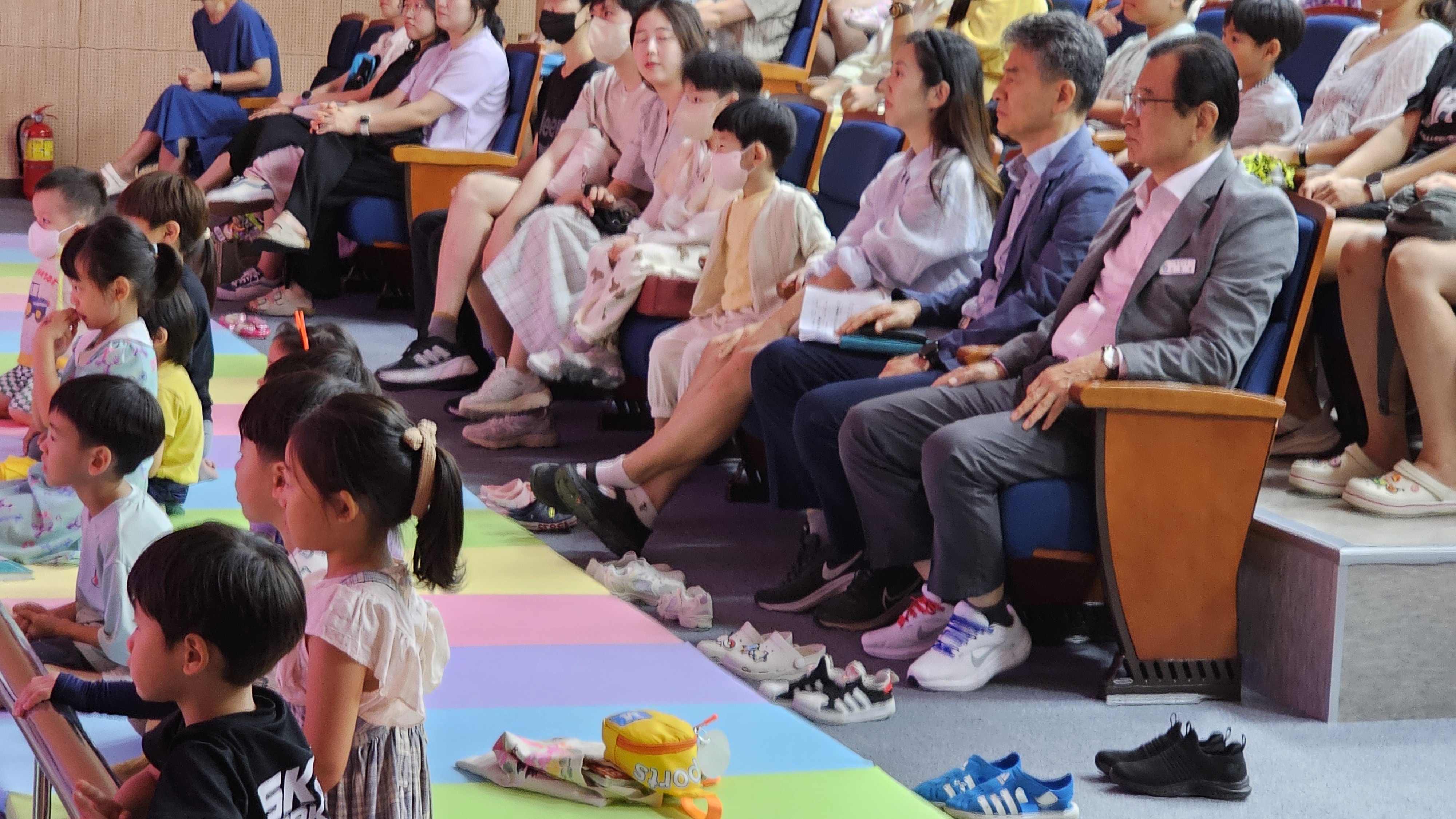 [포토/영상] 이현재 하남시장...추석 연휴 독서 문화 행사에 깜짝 방문