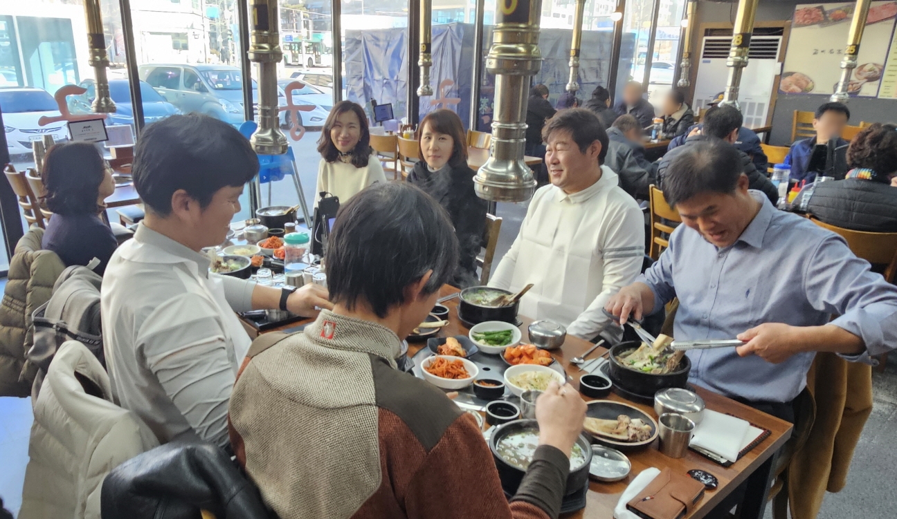 팔달구 매교동, 연말연시 맞이  환경관리원 격려 오찬 간담회 개최