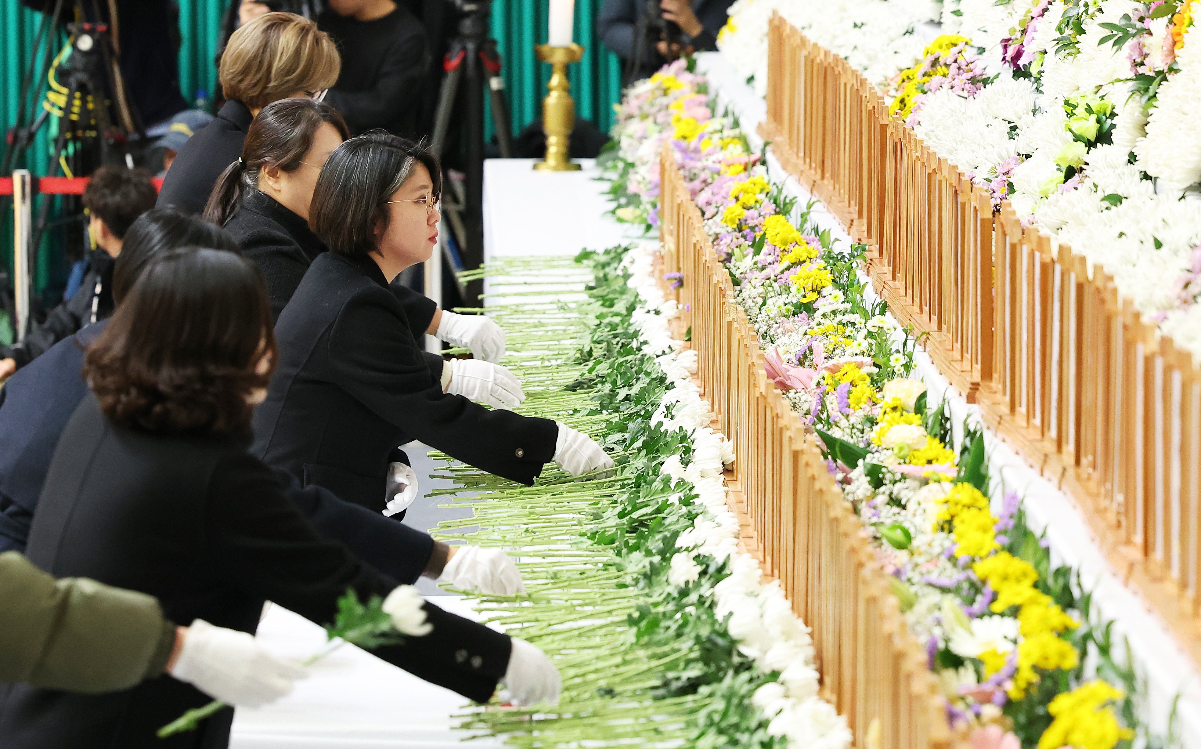 기본소득당, 무안공항 여객기 참사 유족과 면담…진상 규명·유족 지원 약속