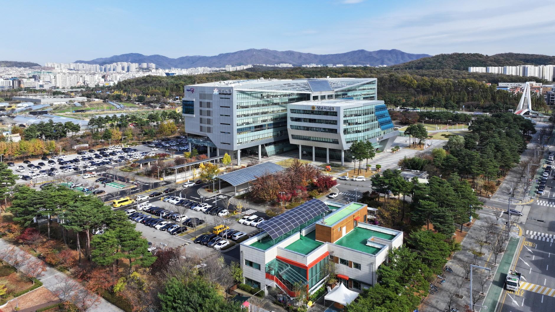 신상진 성남시장, 세계도시 정상회의인 블룸버그 시티랩 참석차 출국