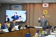 경기도의회 농정해양위원회, 축산동물복지국 행정사무감사 실시